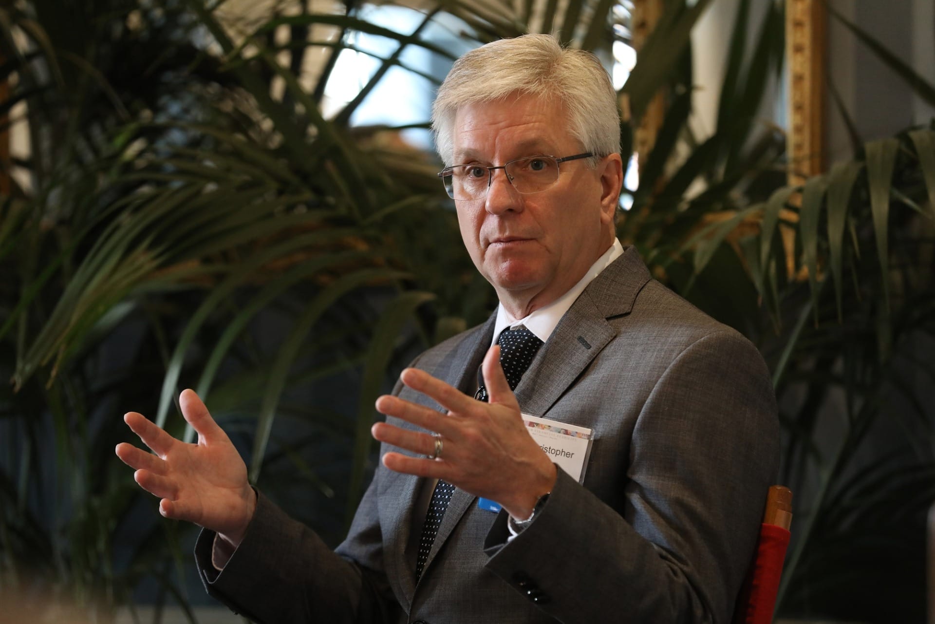 Federal Reserve Executive Officers Offer a Surprising Twist of Praise ...