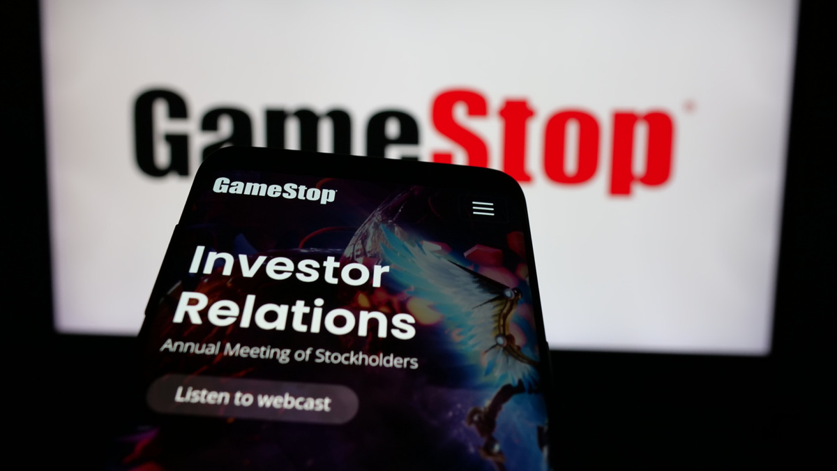 GameStop Adopts Bitcoin as Treasury Reserve, Shares Surge on Cryptocurrency  Strategy