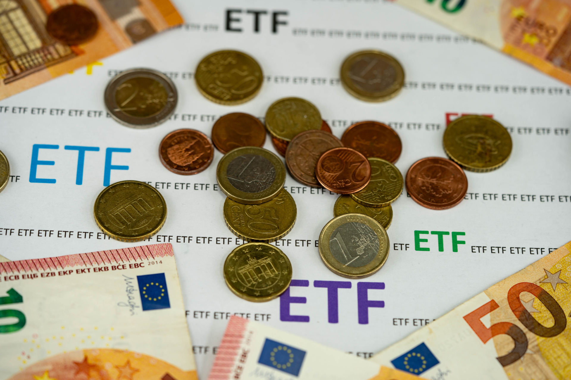 Ethereum ETFs with Massive Outflows, Largest Since Trading Start