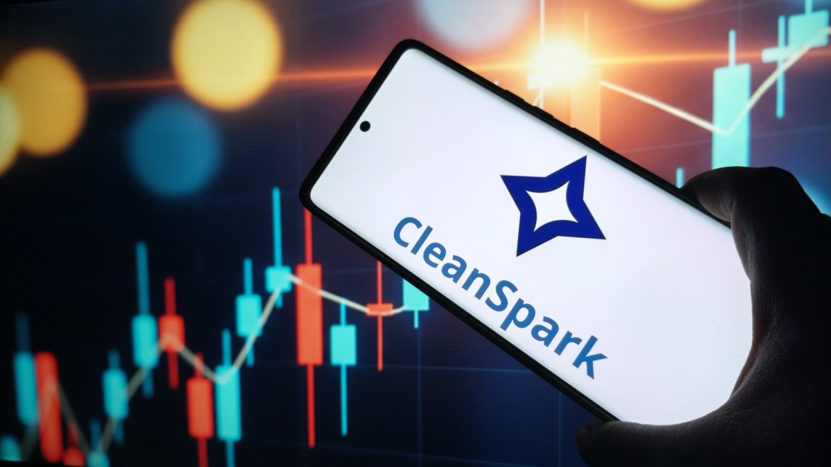 CleanSpark Buys Texas Land to Expand Beyond Bitcoin Into AI Compute
