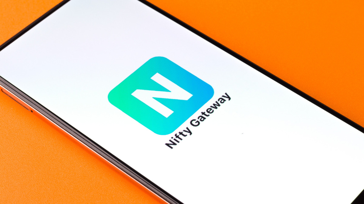 West Bangal, India - September 28, 2021 : Nifty Gateway logo on phone screen stock image.