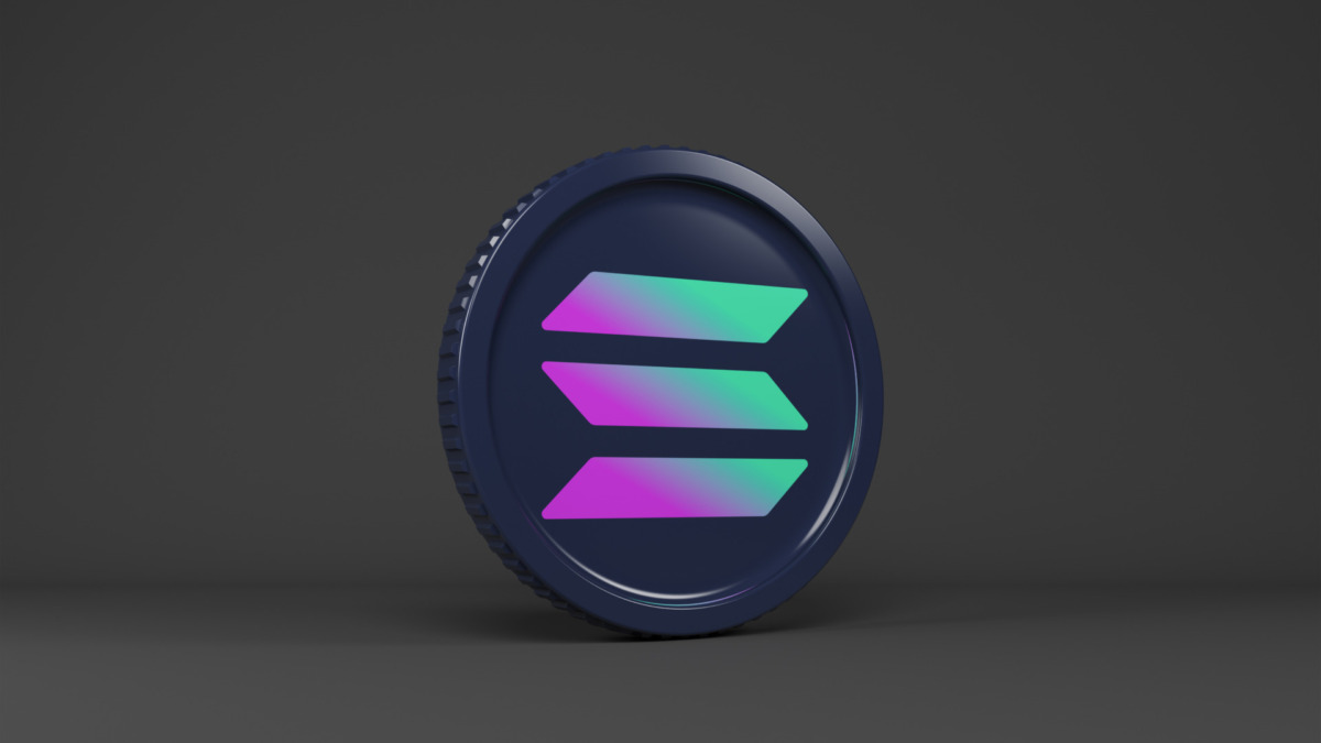 Standard Chartered Cuts Solana Target After Selloff, Still Sees Path to $2,000