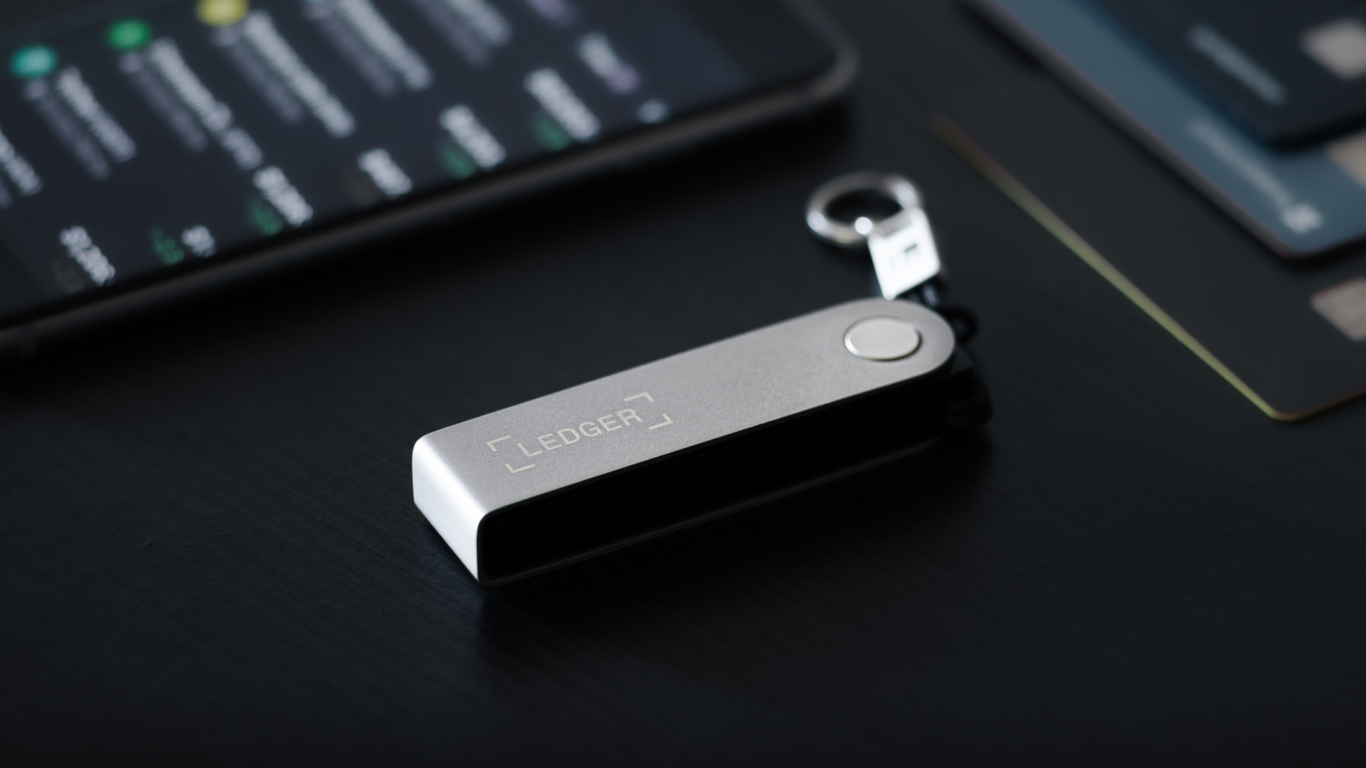 Ledger Integrates OKX DEX to Enable In-App Multichain Token Swaps