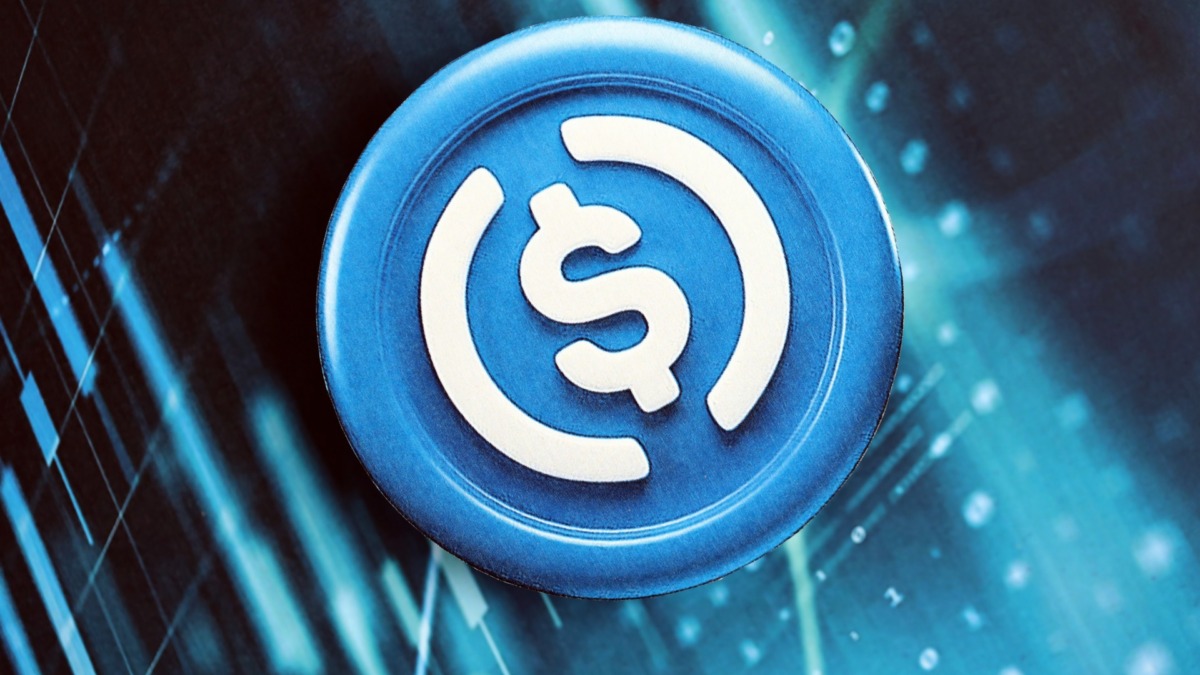 Circle Surges 30% as Earnings Beat and Bold USDC Growth Targets Ignite Rally