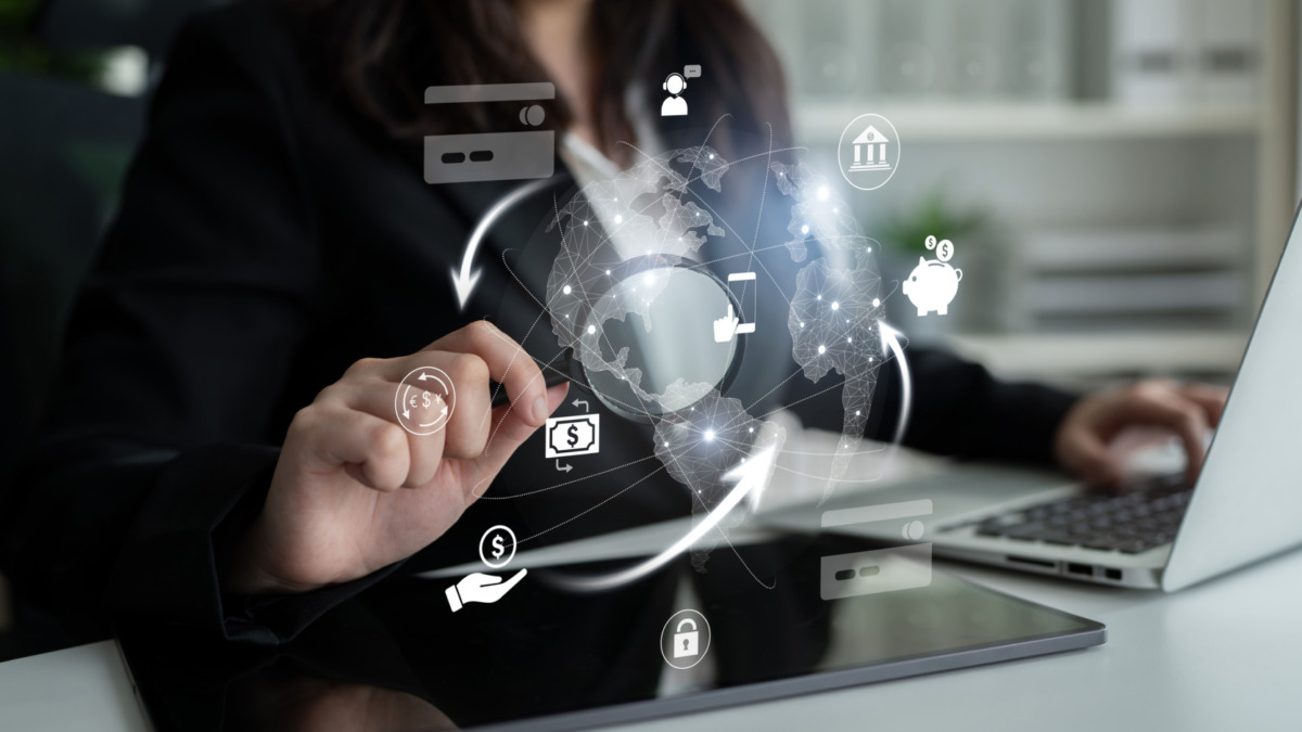 Trump Pushes Banks to Strike Crypto Deal, but Analysts Say It Won’t Break CLARITY Act Deadlock