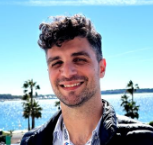 Moody’s Says Stablecoins Top $300B but Pose Limited Bank Threat